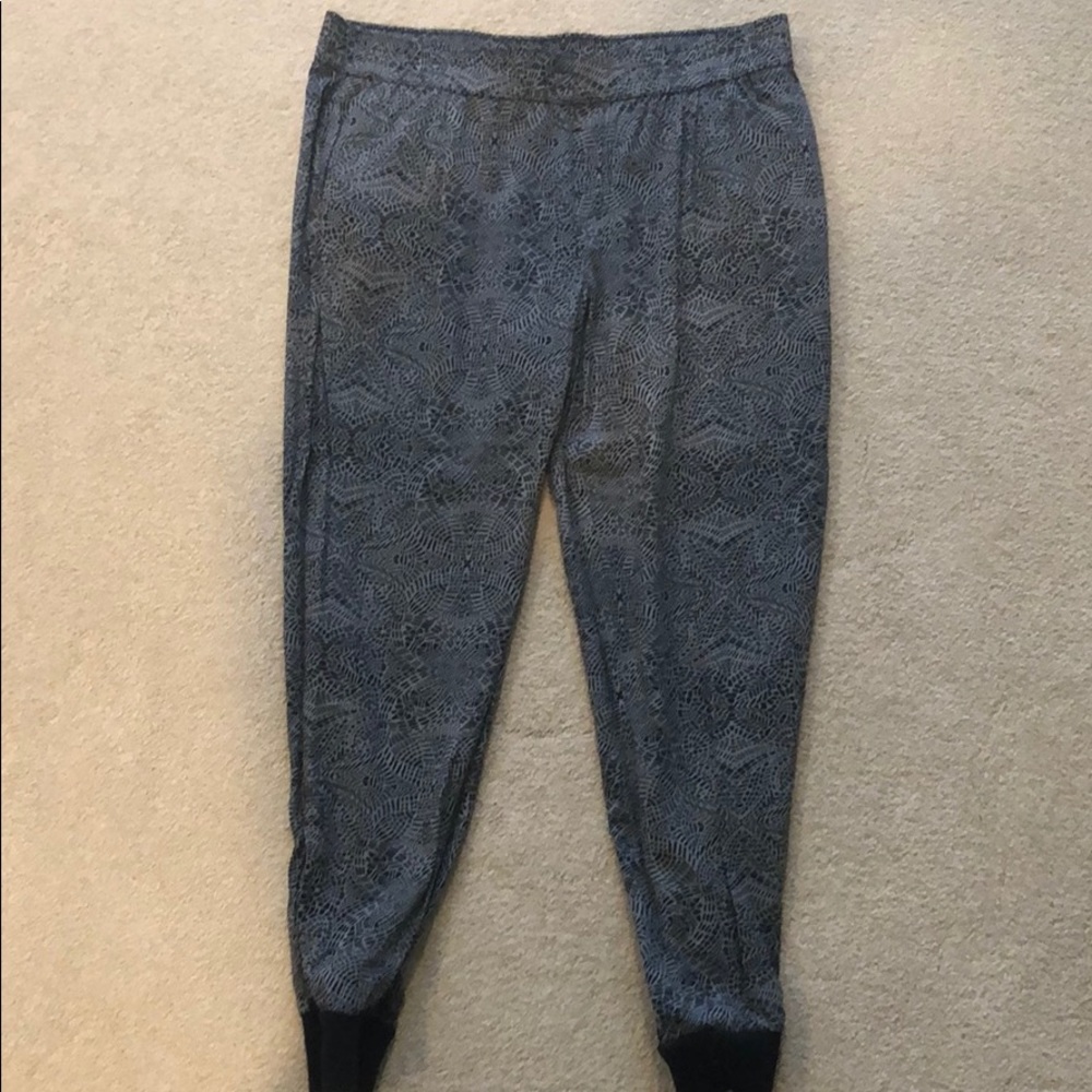 Banana republic patterned ankle pants